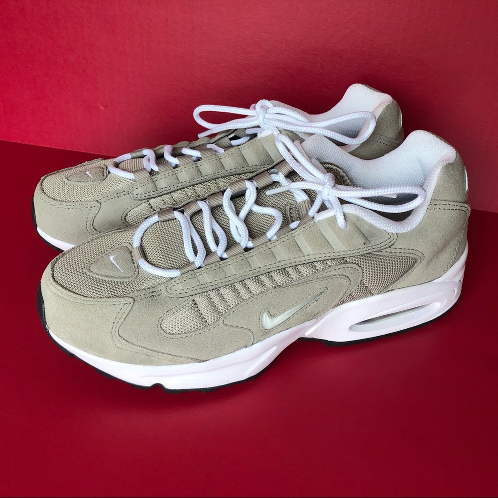 NEW Air Max Triax LE Cobblestone/White CT0171-001